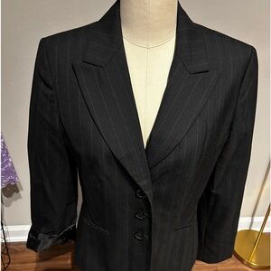 Ann Taylor Blazer gray with strips size 6 lined